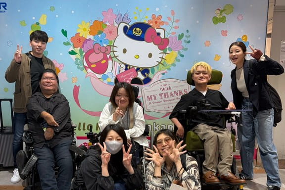 イベント会場でのAVANT LIFEのメンバー